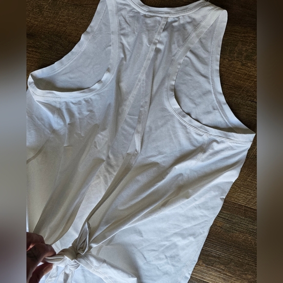 Lululemon athletica White Tank Top US 8 - Picture 7 of 7
